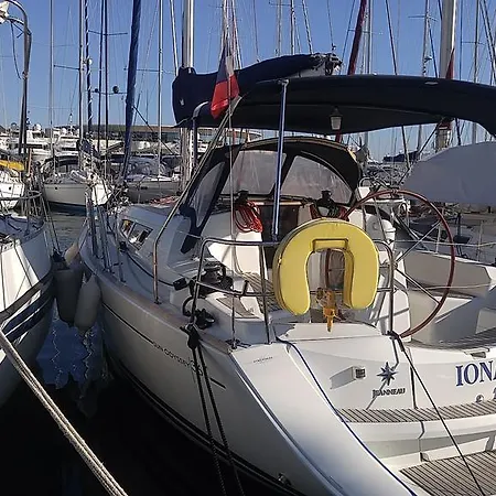 Iona * Cannes